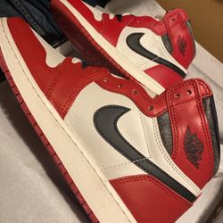 Air Jordan 1 Retro High OG “Chicago Lost & Found” 