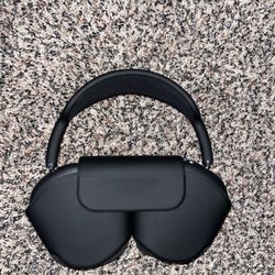 (SEND OFFERS) Airpods Max