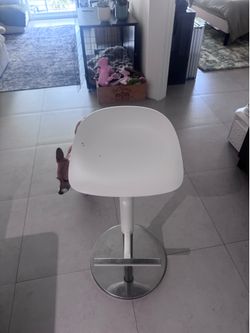 Barstool