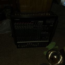 Yamaha mgp16x Mixing Console 