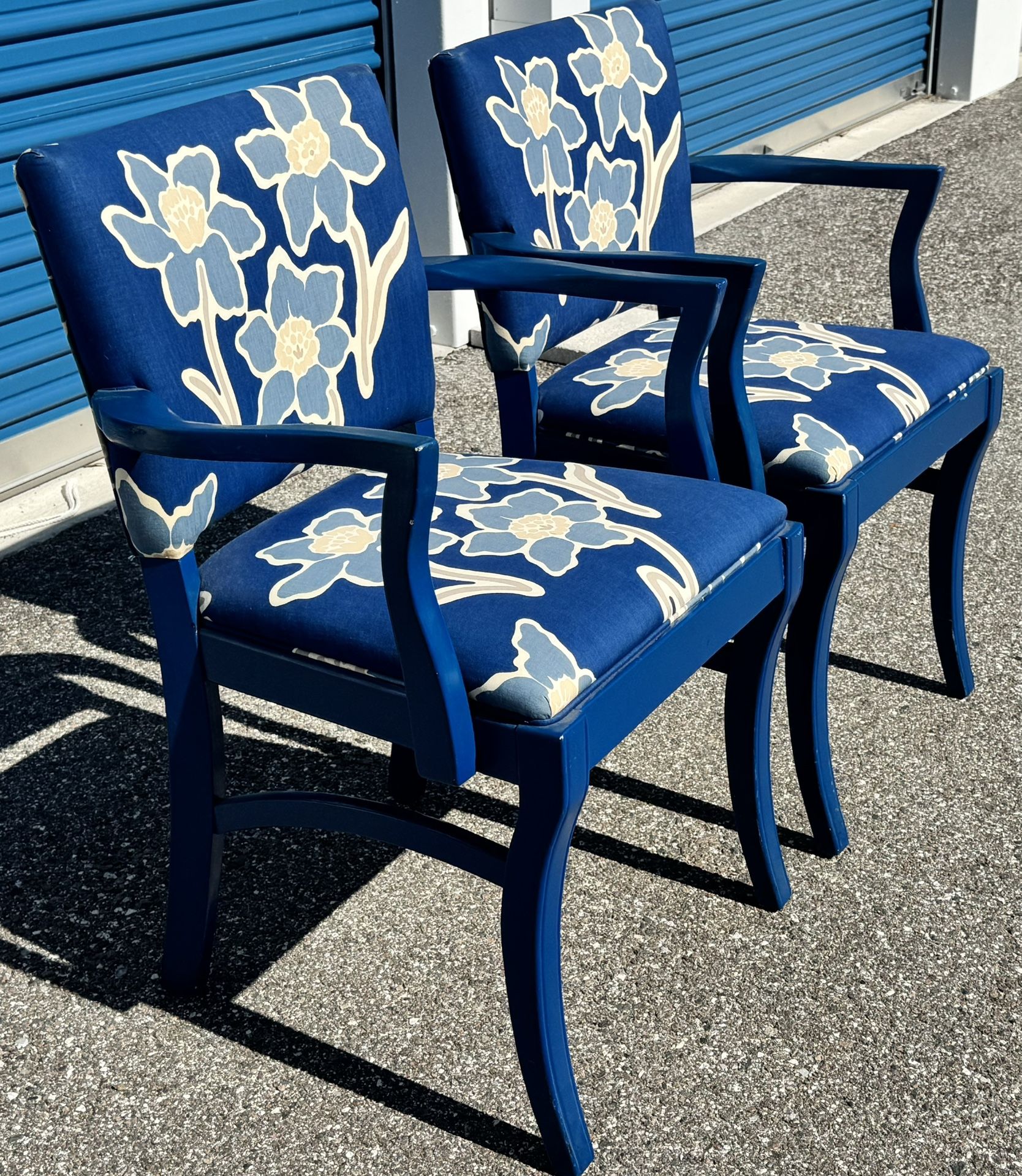 BLUE FLORAL ARM CHAIRS ACCENT CHAIRS