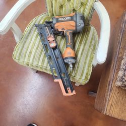 Ridgid R350RHF 21* 3-1/2" Round Head Framing Nailer 