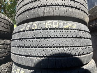 USED TIRE 285-60-20