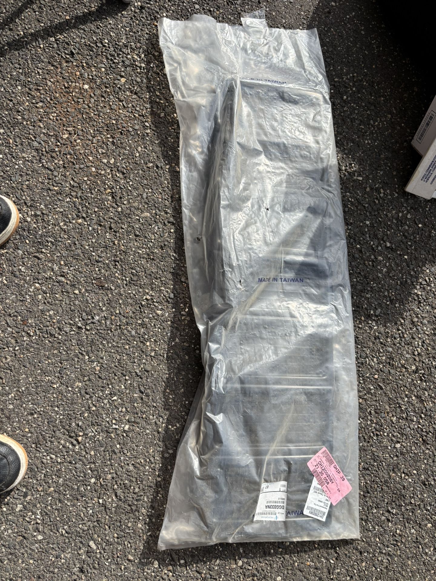 BRAND NEW 97-01 Jeep Cherokee grille $65