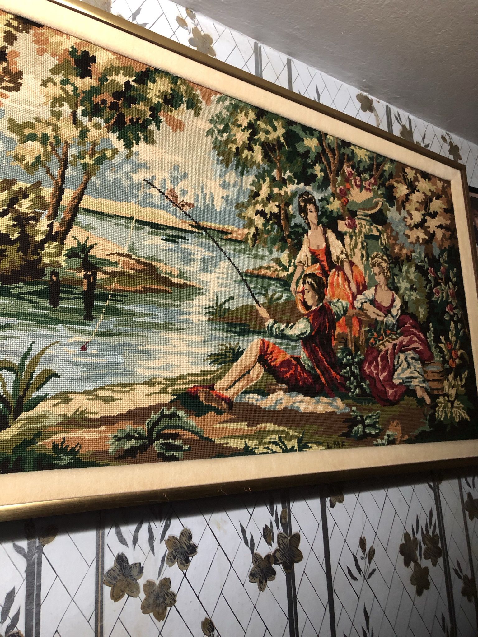 🎁BEAUTIFUL GOVELINO WITH FRAME 🎁