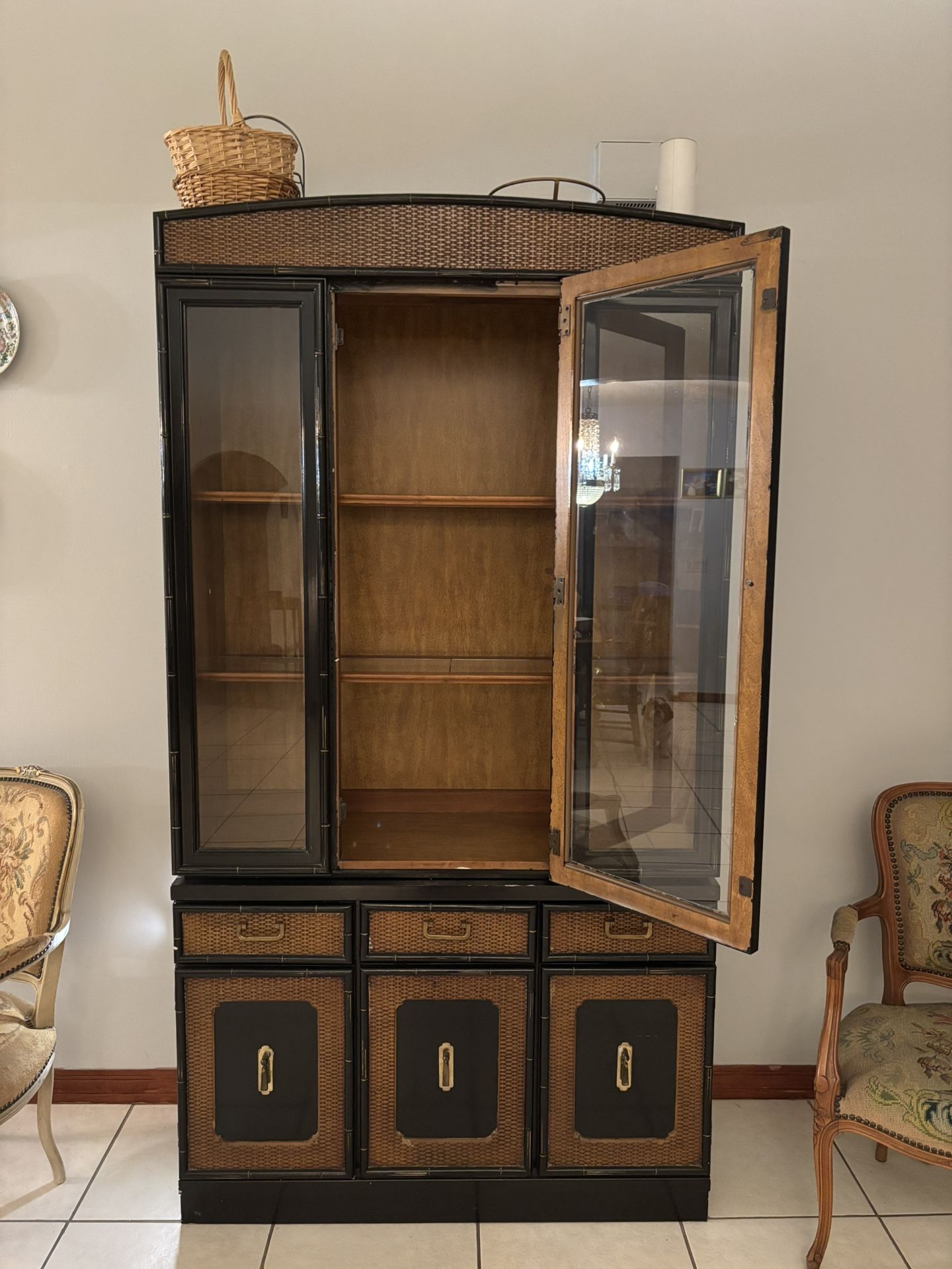 China Display Cabinet
