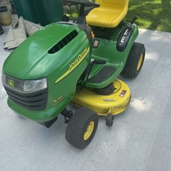 John Deer Lx110 Hydro 42” Mower
