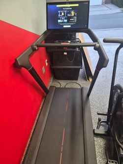 Peloton Tread