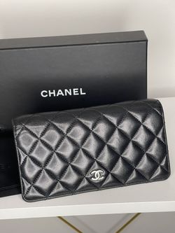 Chanel Wallet 