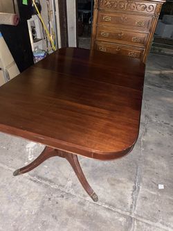 Table no chairs