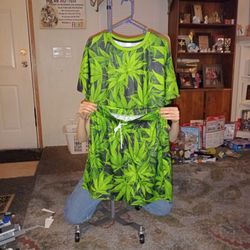 Weed Outfit For Summer 