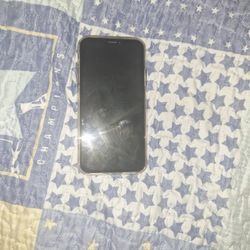 Iphone x SHOOT ME OFFERS WANT IT GONE ASAP