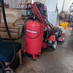 Craftsman Air Compressor 150 Psi 1.5 H.p 26 Gal