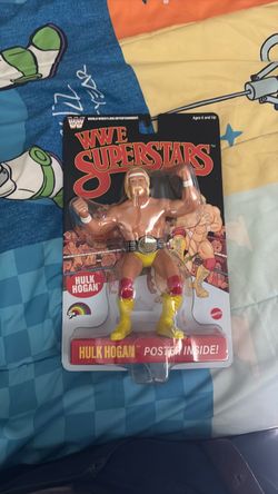 WWE Superstars Hulk Hogan Action Figure