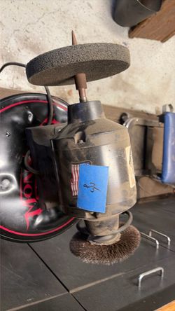 Bench Grinder Motor with Grinding Wheels