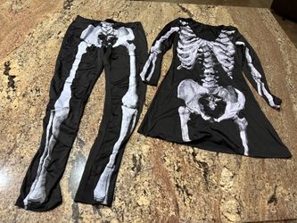 Women’s size small two-piece Halloween skeleton costume like new