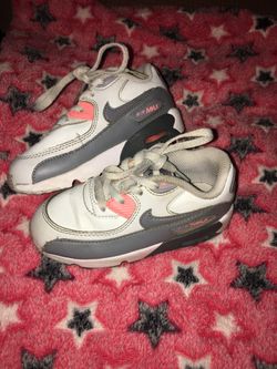 Girl shoes (Size 9)
