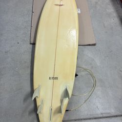 Stewart S-Wing 8” Surfboard, Leash & Sock