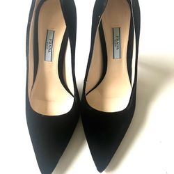 PRADA Black velvet Heels - 37 -$275