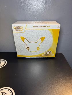 Pokemon tcg 30th anniversary ETB