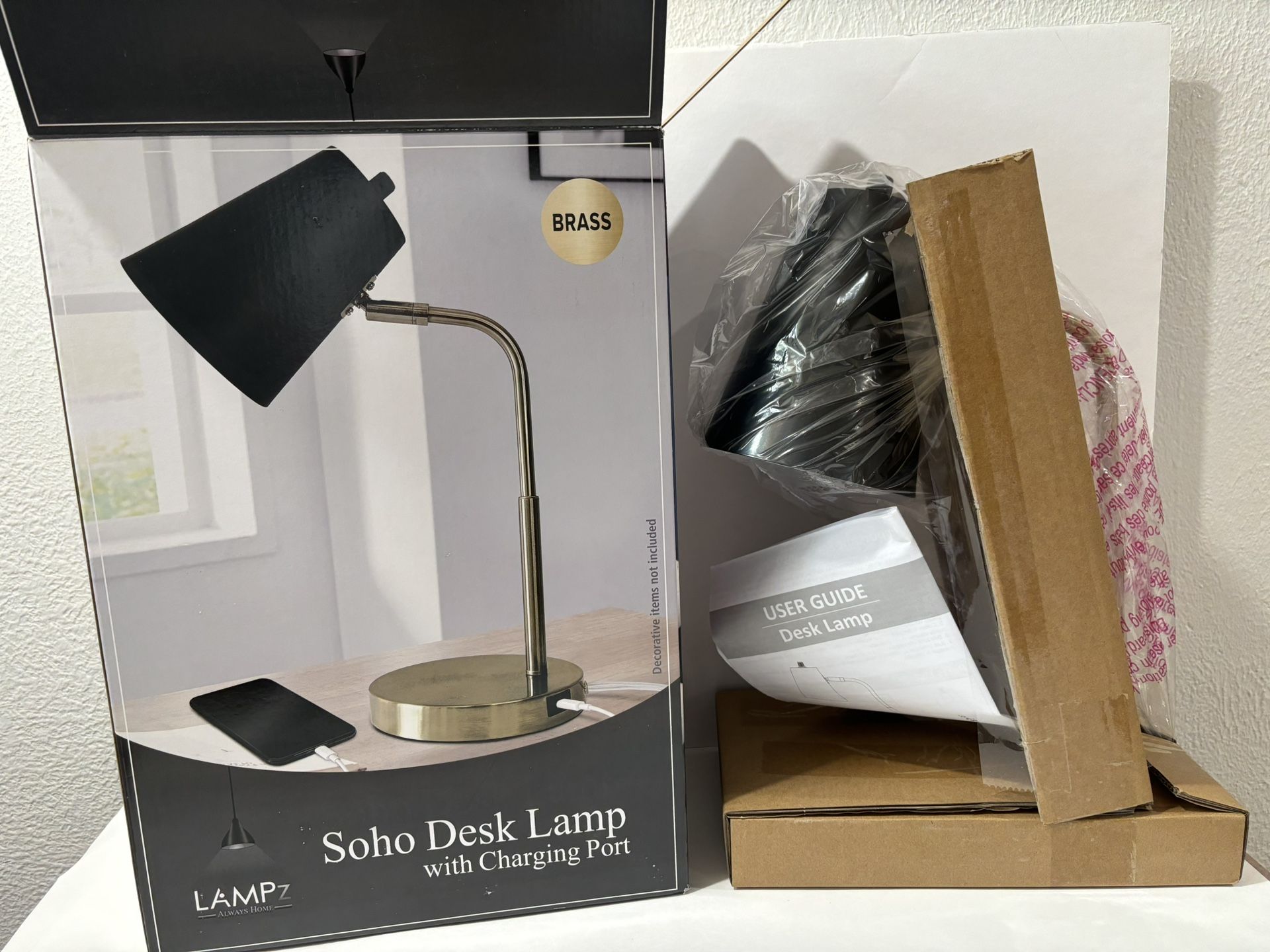 Black Lamp With Charging Port