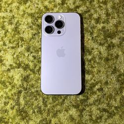 iPhone 15 Pro | 128GB | Natural Titanium | Factory Unlocked