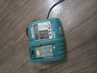 Makita 18v battery charger