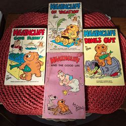 1980s COLLECTIBLE HEATHCLIFF BOOKS LOT OF 4