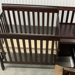 🦆 DREAM ON ME JAYDEN 4-in-1 Mini Convertible Crib And Changer in Espresso, Greenguard Gold Certified... Value $350... 🚛MOVING OUT OF STORAGE📦