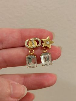 Vintage Crystal Earrings 
