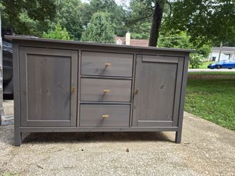 Side board