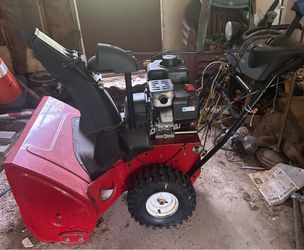 Toro Power Max 828 OXE Snowblower