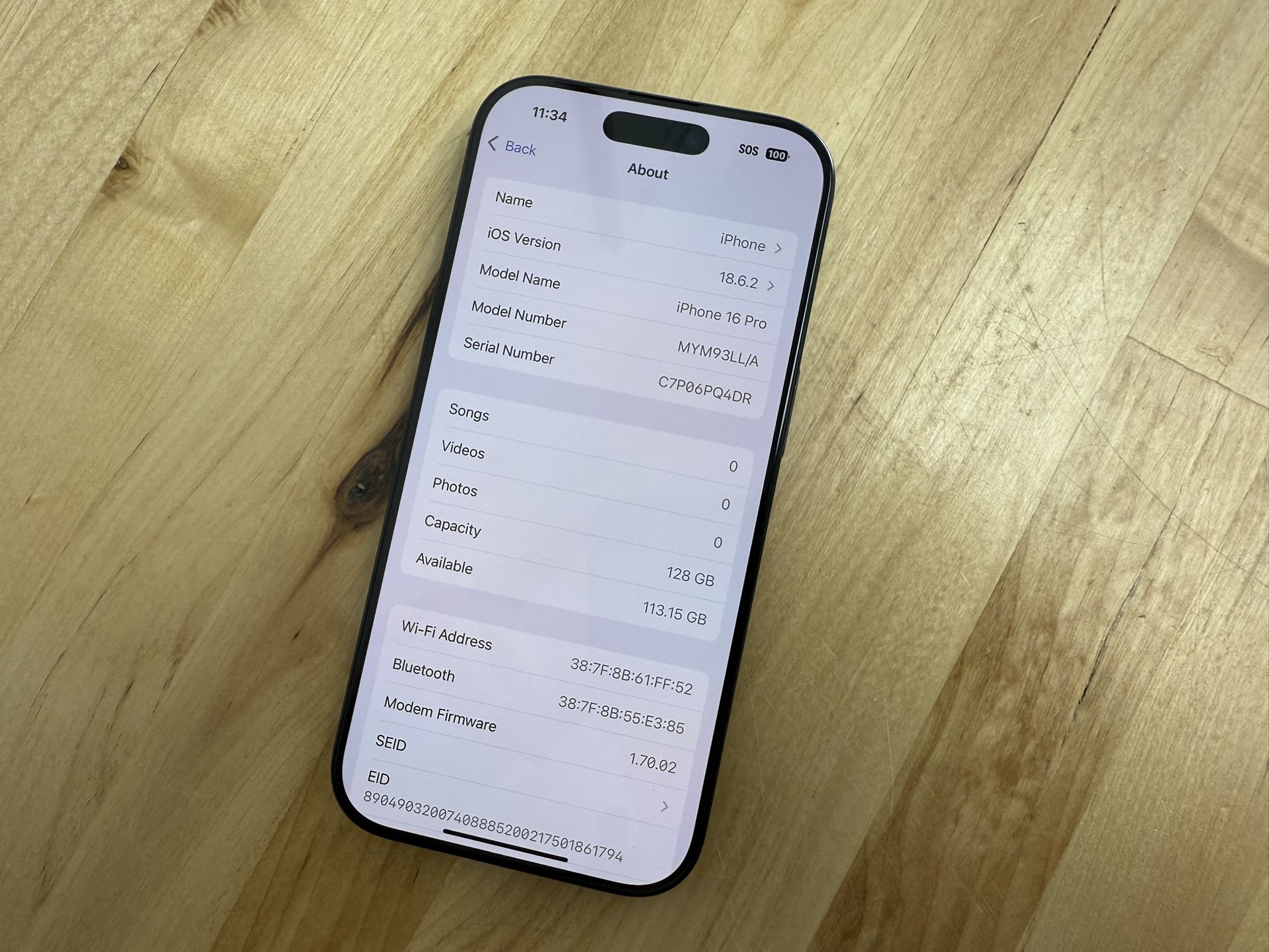 Apple iPhone 16 Pro / 128GB