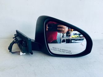 2018-2022 TOYOTA CH-R RIGHT PASSENGER SIDE VIEW MIRROR BLIND SPOT OEM