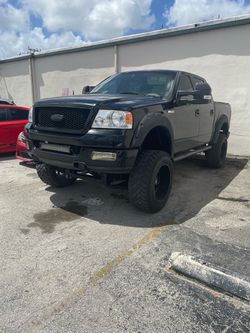 Ford F-150 lariat 2005