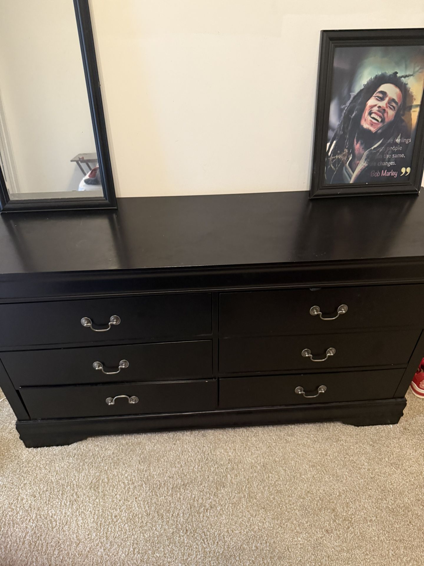 Dresser Set