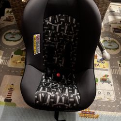 Cosco Kids Scenera NEXT Convertible Car Seat