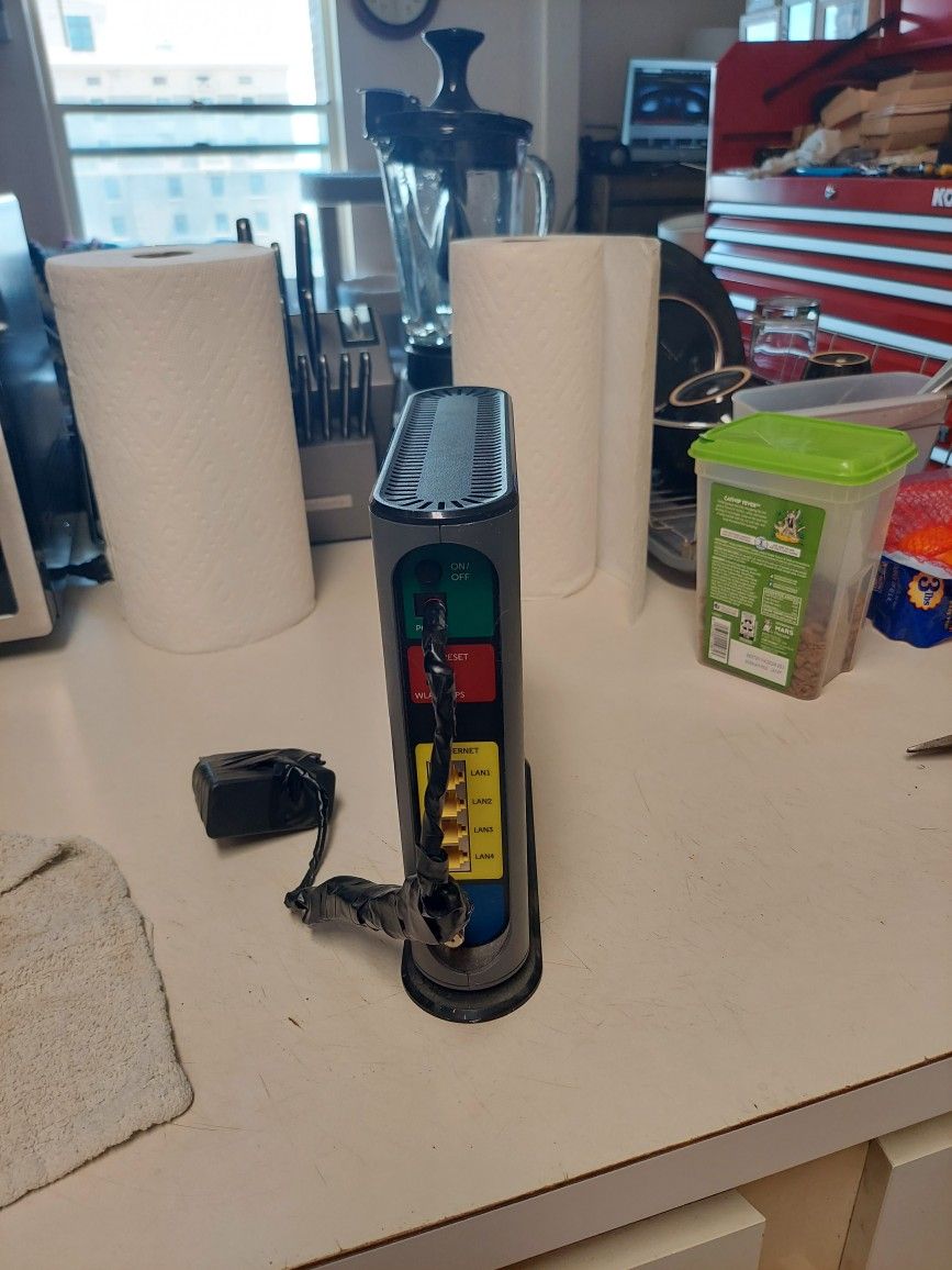 1 Motorola Modem 40 Dollars