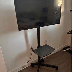 32” Smart Fire HD TV with Stand