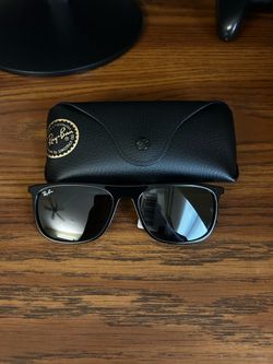 Brand new RayBans RB2216