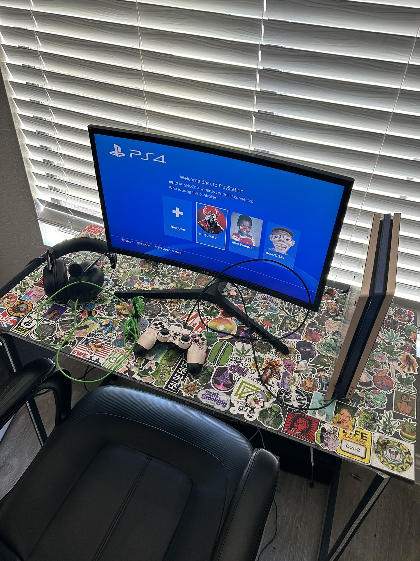 Gaming Setup PS4