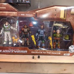 Buzz light year Action Figures