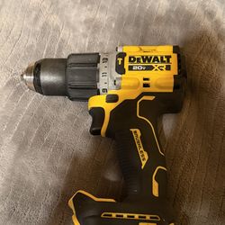 Dewalt DCD 805