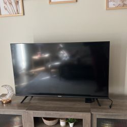 Hisense Smart TV 43” A4 Series VIDAA TV
