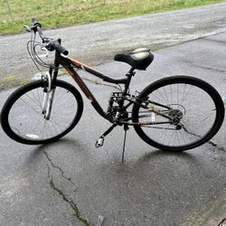 Women’s Mongoose Mountain Bike