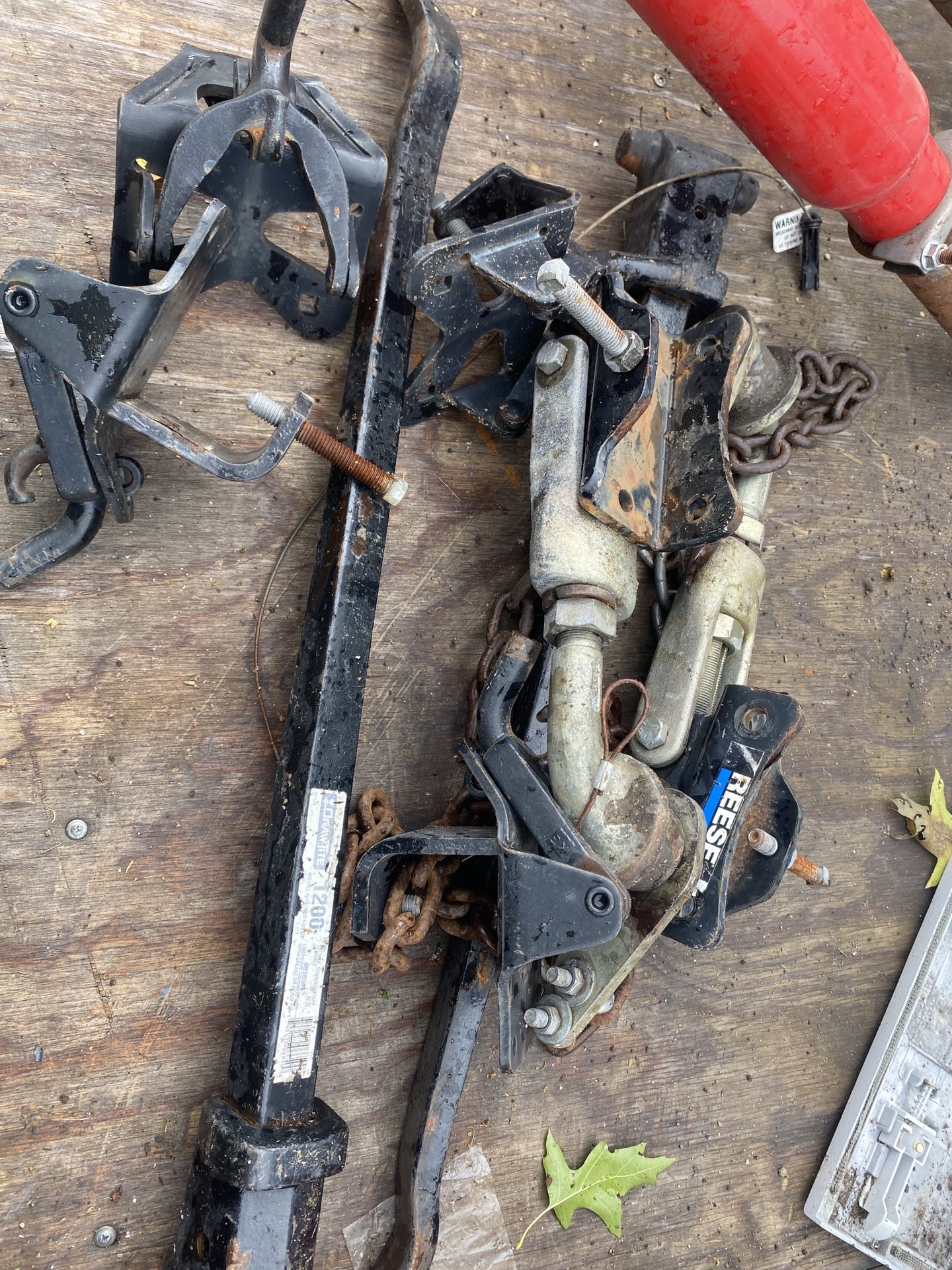 Miscellaneous Reese and drawtite weight distribution for Sale in Southington, CT OfferUp