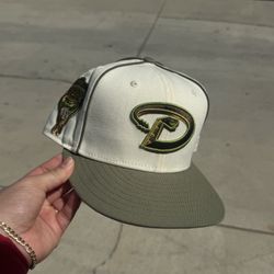 Fitted 7 3/8 Hat