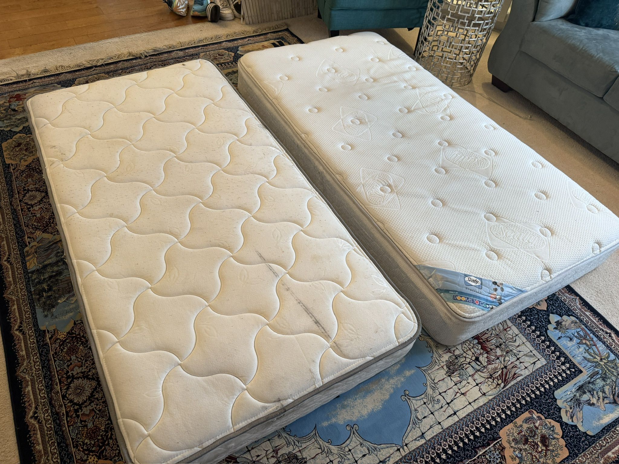 2 Twin Mattress 