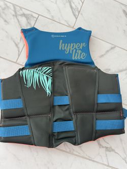 Hyperlite Wake Co Women's Wake Vest Life Jacket - XL, Brand New