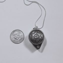 Magnifying Glass Ornate Rhinestone Loupe Pendant Necklace 20x Strong